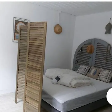 Holiday home Les Lauriers Roses